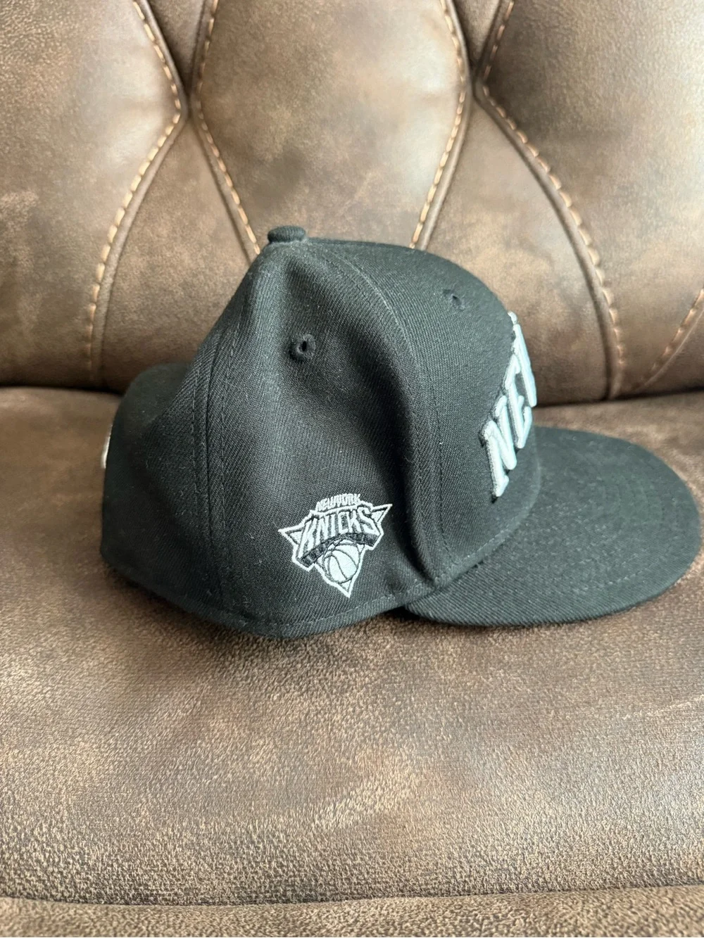 New era New York Knicks fitted hat